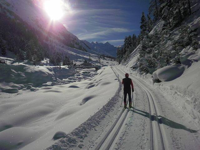 Beautiful ski tours up the valley to the mountain and the glacier; a day trip.