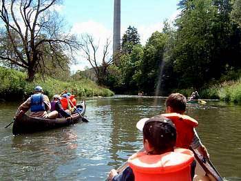 canoeing trip with children and adolescents