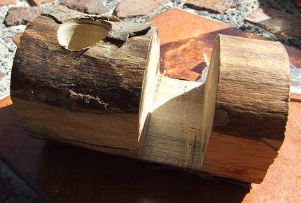 A napkin holder made from wood