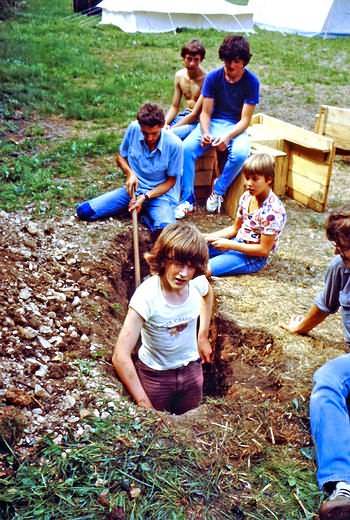 Digging the hole for the dunny perch. Calculated for four weeks with 120 people.